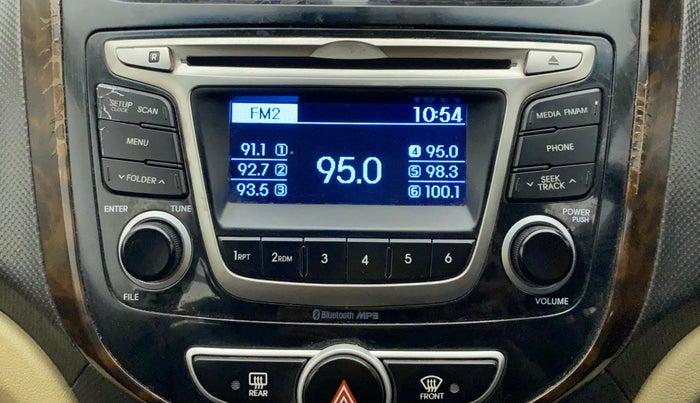 2015 Hyundai Verna FLUIDIC 4S 1.6 VTVT S, Petrol, Manual, 72,498 km, Infotainment System