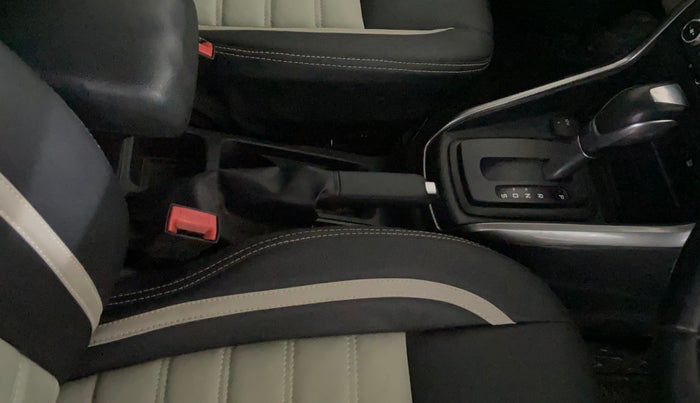 2020 Ford Ecosport TITANIUM + 1.5L PETROL AT, Petrol, Automatic, 61,603 km, Gear Lever