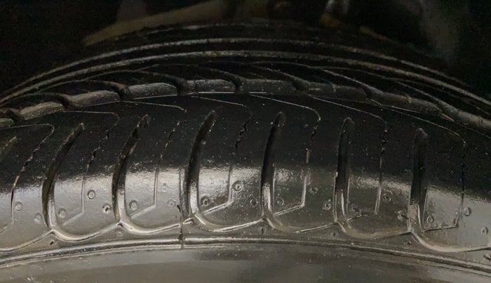 2020 Ford Ecosport TITANIUM + 1.5L PETROL AT, Petrol, Automatic, 61,603 km, Right Front Tyre Tread