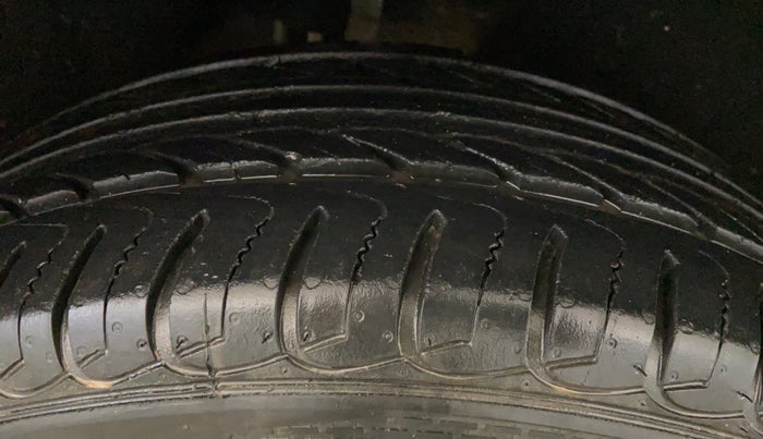 2020 Ford Ecosport TITANIUM + 1.5L PETROL AT, Petrol, Automatic, 61,603 km, Right Rear Tyre Tread