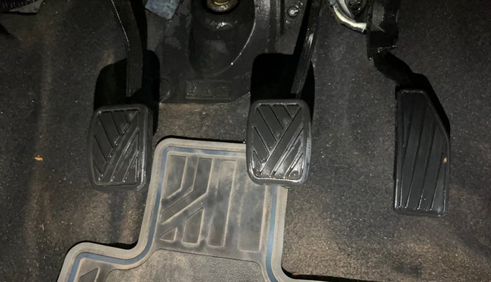 2022 Maruti IGNIS SIGMA 1.2, Petrol, Manual, 16,331 km, Pedals