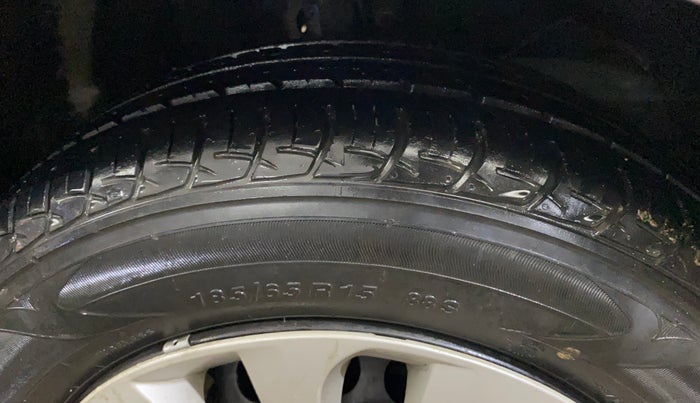 2018 Maruti Baleno DELTA PETROL 1.2, Petrol, Manual, 25,585 km, Right Front Tyre Tread
