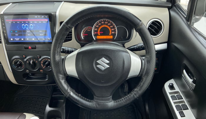 2015 Maruti Wagon R 1.0 VXI, Petrol, Manual, 66,445 km, Steering Wheel Close Up