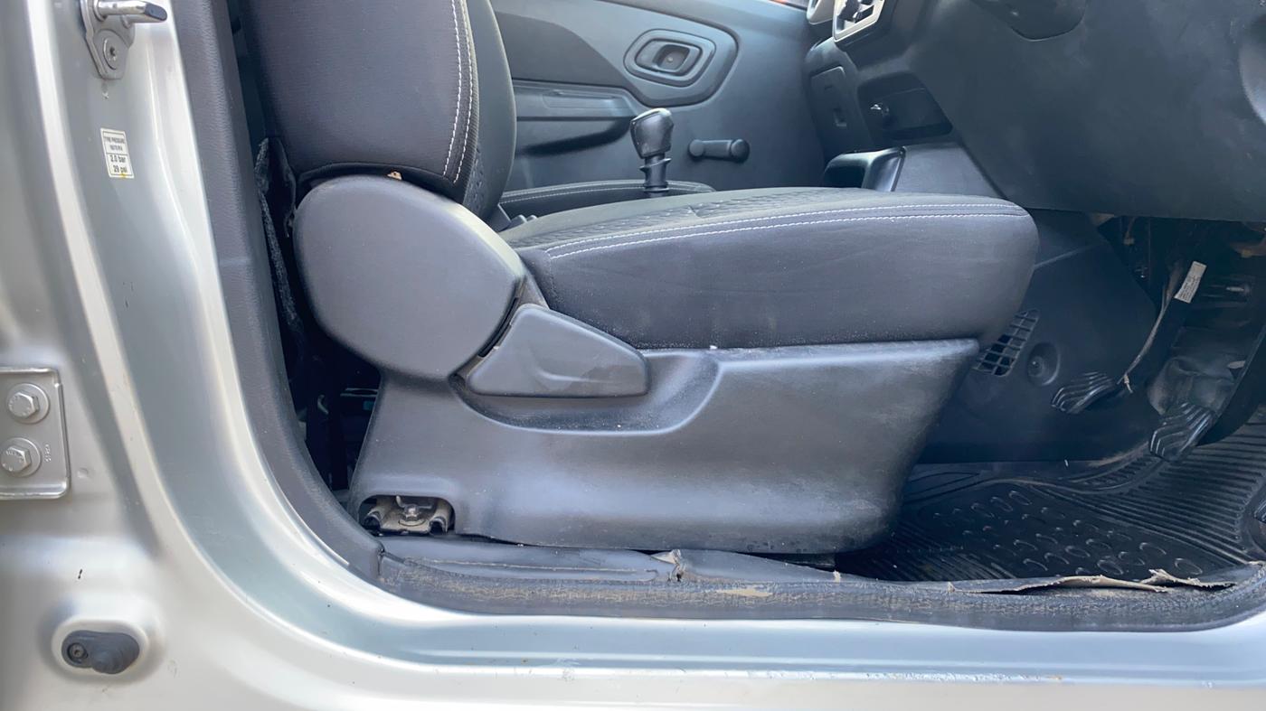 2021 Datsun Redi Go A, Petrol, Manual, 15,283 km, Driver Side Adjustment Panel