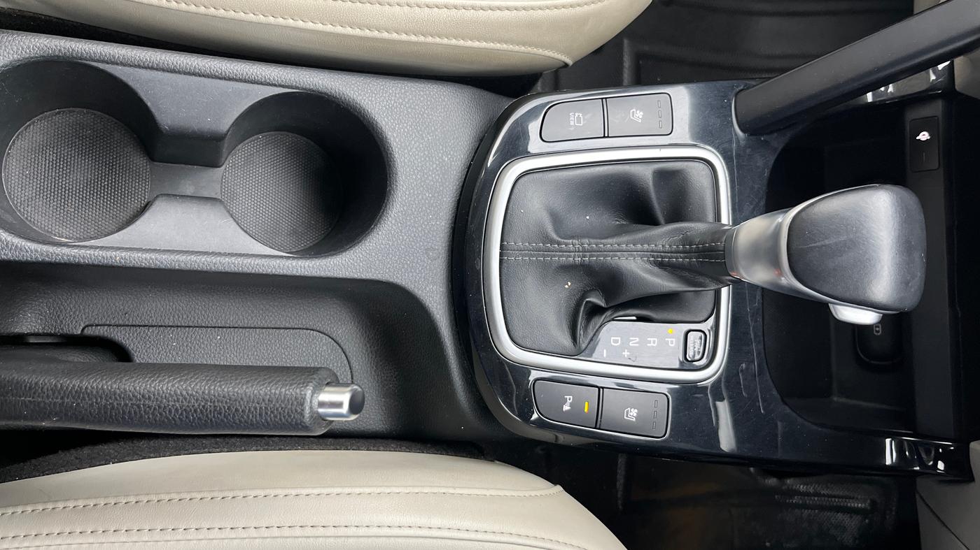2020 KIA SELTOS HTX PLUS AT1.5 DIESEL, Diesel, Automatic, 72,768 km, Gear Lever