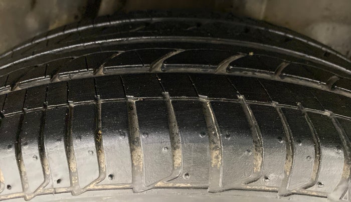 2015 Honda City VX MT PETROL, Petrol, Manual, 47,232 km, Left Rear Tyre Tread