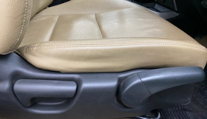 2015 Honda City VX MT PETROL, Petrol, Manual, 47,232 km, Driver Side Adjustment Panel