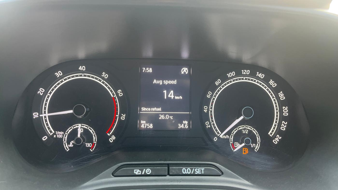 2025 Skoda Kylaq Signature, Petrol, Manual, 4,780 km, Odometer Image
