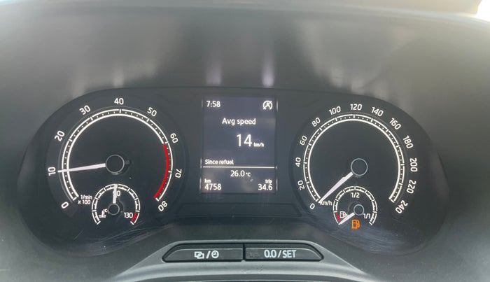 2025 Skoda KUSHAQ  Signature 1.0L TSI MT , Petrol, Manual, 4,742 km, Odometer Image