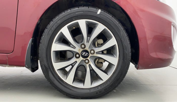 2013 Hyundai Verna FLUIDIC 1.6 SX VTVT, Petrol, Manual, 59,878 km, Right Front Wheel