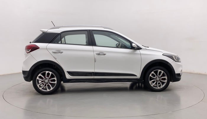 2017 Hyundai i20 Active 1.2 SX, Petrol, Manual, 76,783 km, Right Side View