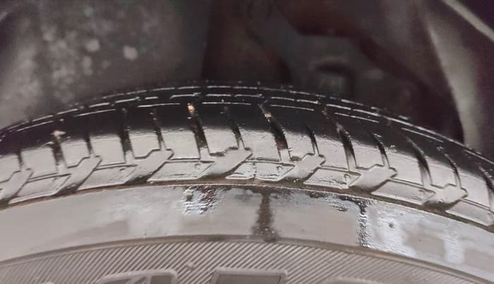 2021 Tata Harrier XZ 2.0L, Diesel, Manual, 1,20,404 km, Right Rear Tyre Tread