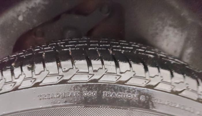 2021 Tata Harrier XZ 2.0L, Diesel, Manual, 1,20,404 km, Left Rear Tyre Tread