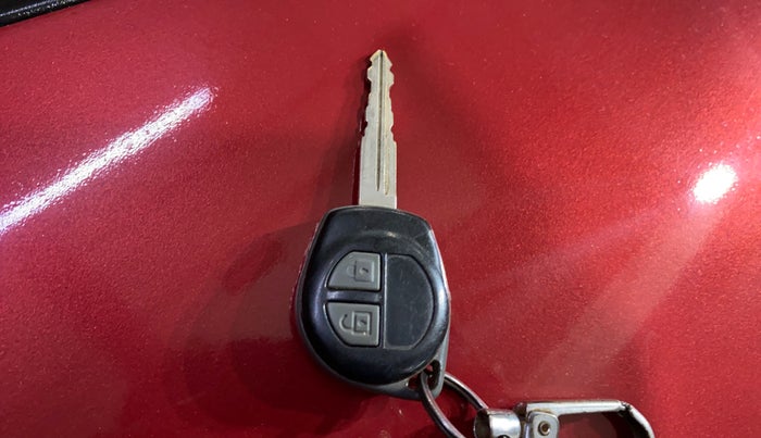 2014 Maruti Wagon R 1.0 VXI, Petrol, Manual, 55,411 km, Key Close Up