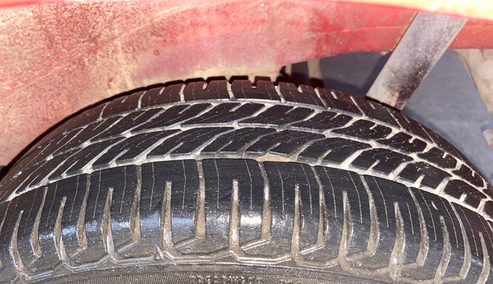2014 Maruti Wagon R 1.0 VXI, Petrol, Manual, 55,411 km, Left Rear Tyre Tread