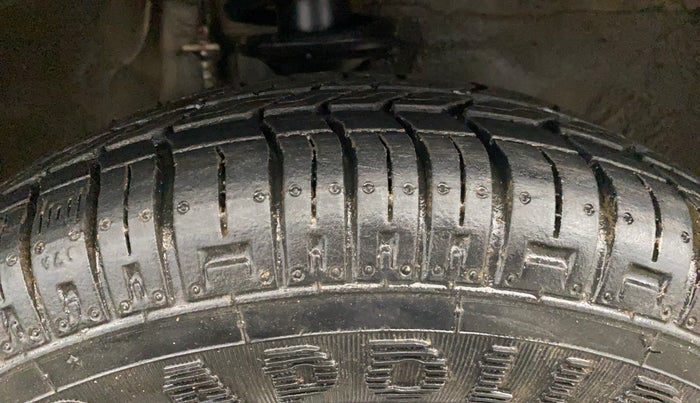 2014 Maruti Alto 800 LXI, Petrol, Manual, 16,937 km, Right Front Tyre Tread