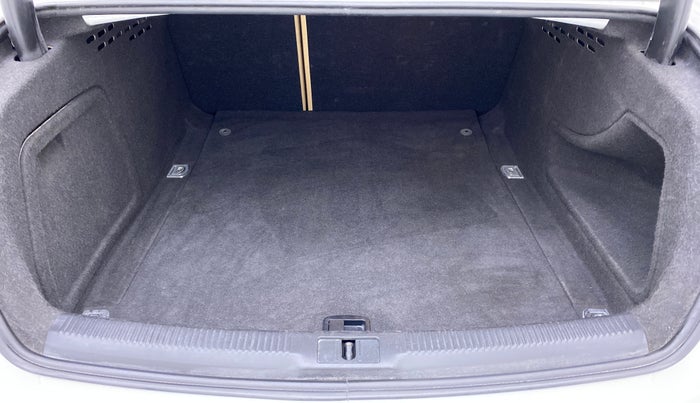2012 Audi A4 2.0 TDI 142BHP PREMIUM, Diesel, Automatic, 1,01,600 km, Boot Inside