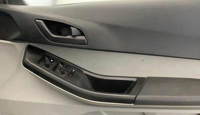 2021 Tata Tiago XM CNG, CNG, Manual, 58,394 km, Driver Side Door Panels Control