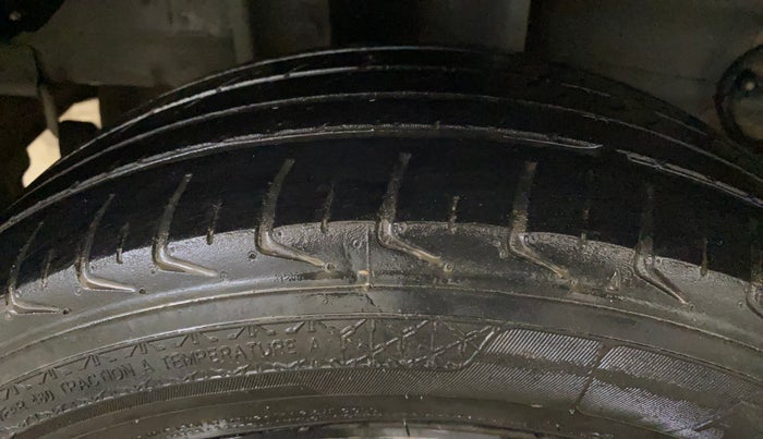 2021 Tata Tiago XM CNG, CNG, Manual, 58,394 km, Right Rear Tyre Tread