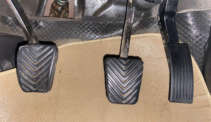 2014 Hyundai Elite i20 MAGNA 1.2, Petrol, Manual, 1,17,677 km, Pedals