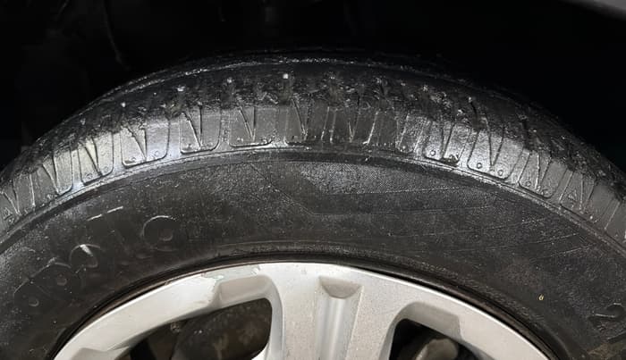 2021 KIA SONET HTK 1.2, Petrol, Manual, 35,662 km, Right Front Tyre Tread