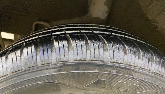 2014 Hyundai Grand i10 ASTA AT 1.2 KAPPA VTVT, Petrol, Automatic, 45,077 km, Right Rear Tyre Tread