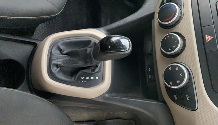 2014 Hyundai Grand i10 ASTA AT 1.2 KAPPA VTVT, Petrol, Automatic, 45,077 km, Gear Lever