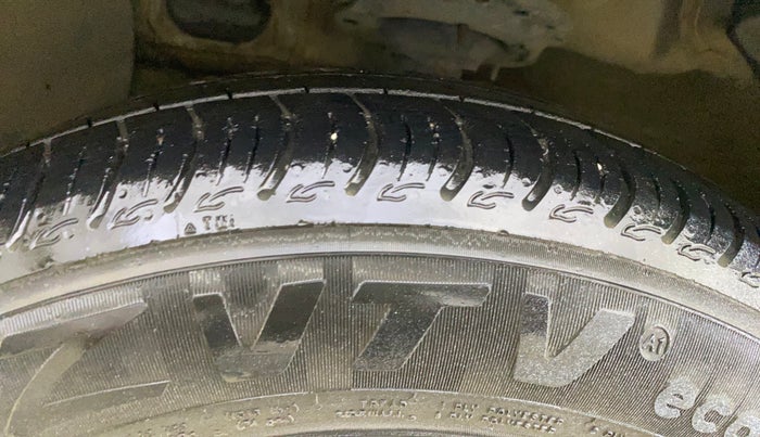 2014 Hyundai Grand i10 ASTA AT 1.2 KAPPA VTVT, Petrol, Automatic, 45,077 km, Left Front Tyre Tread