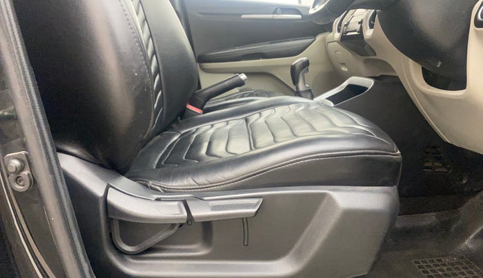 2020 KIA SONET HTX 1.0 IMT, Petrol, Manual, 71,160 km, Driver Side Adjustment Panel