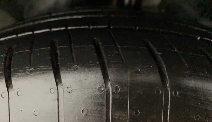 2018 Ford Ecosport TITANIUM + 1.5L DIESEL, Diesel, Manual, 60,748 km, Left Front Tyre Tread