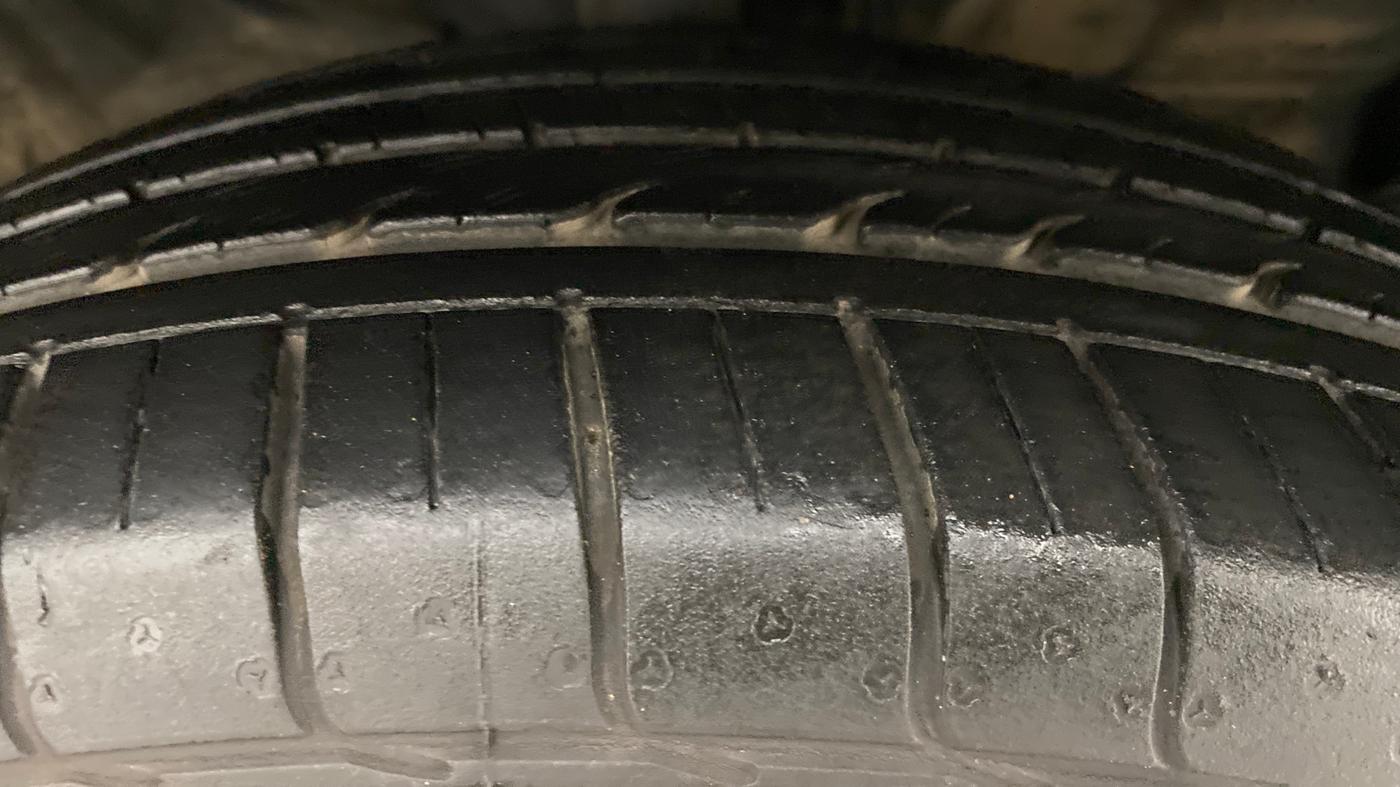 2019 KIA SELTOS GTX + AT PETROL, Petrol, Automatic, 20,453 km, Right Front Tyre Tread