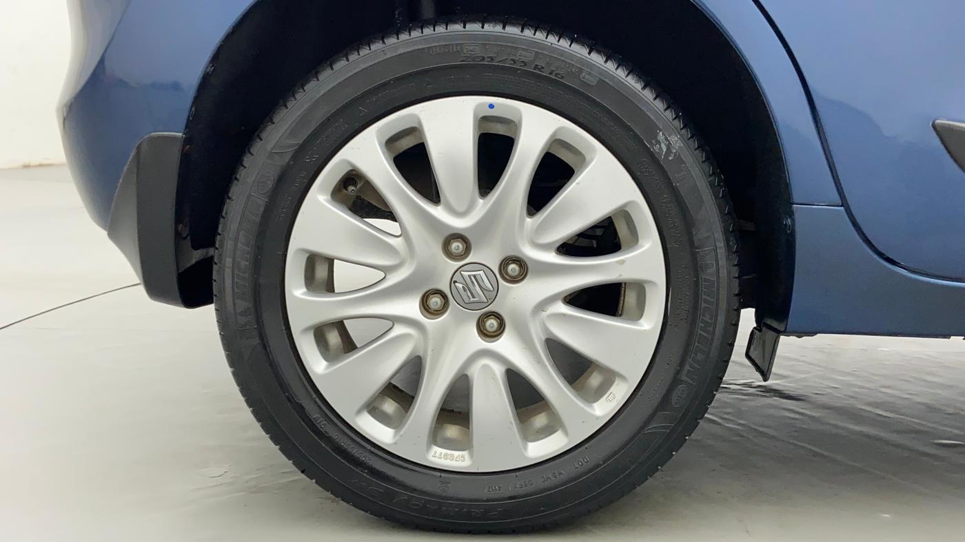2018 Maruti Baleno ZETA 1.2 K12, Petrol, Manual, 37,883 km, Right Rear Wheel