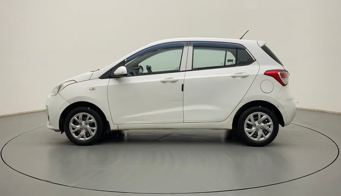 2017 Hyundai Grand i10 SPORTZ 1.2 KAPPA VTVT, Petrol, Manual, 20,637 km, Left Side
