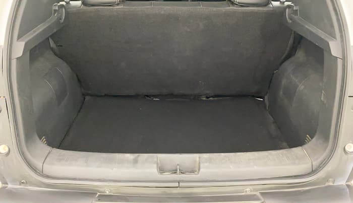 2021 Nissan MAGNITE XL, Petrol, Manual, 67,732 km, Boot Inside
