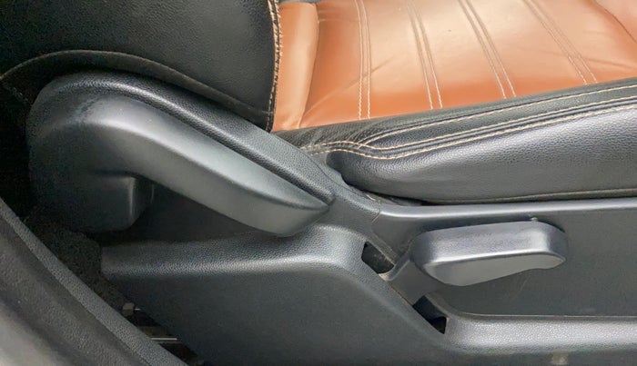2020 Ford Ecosport TITANIUM 1.5L THUNDER EDTION DIESEL, Diesel, Manual, 71,807 km, Driver Side Adjustment Panel