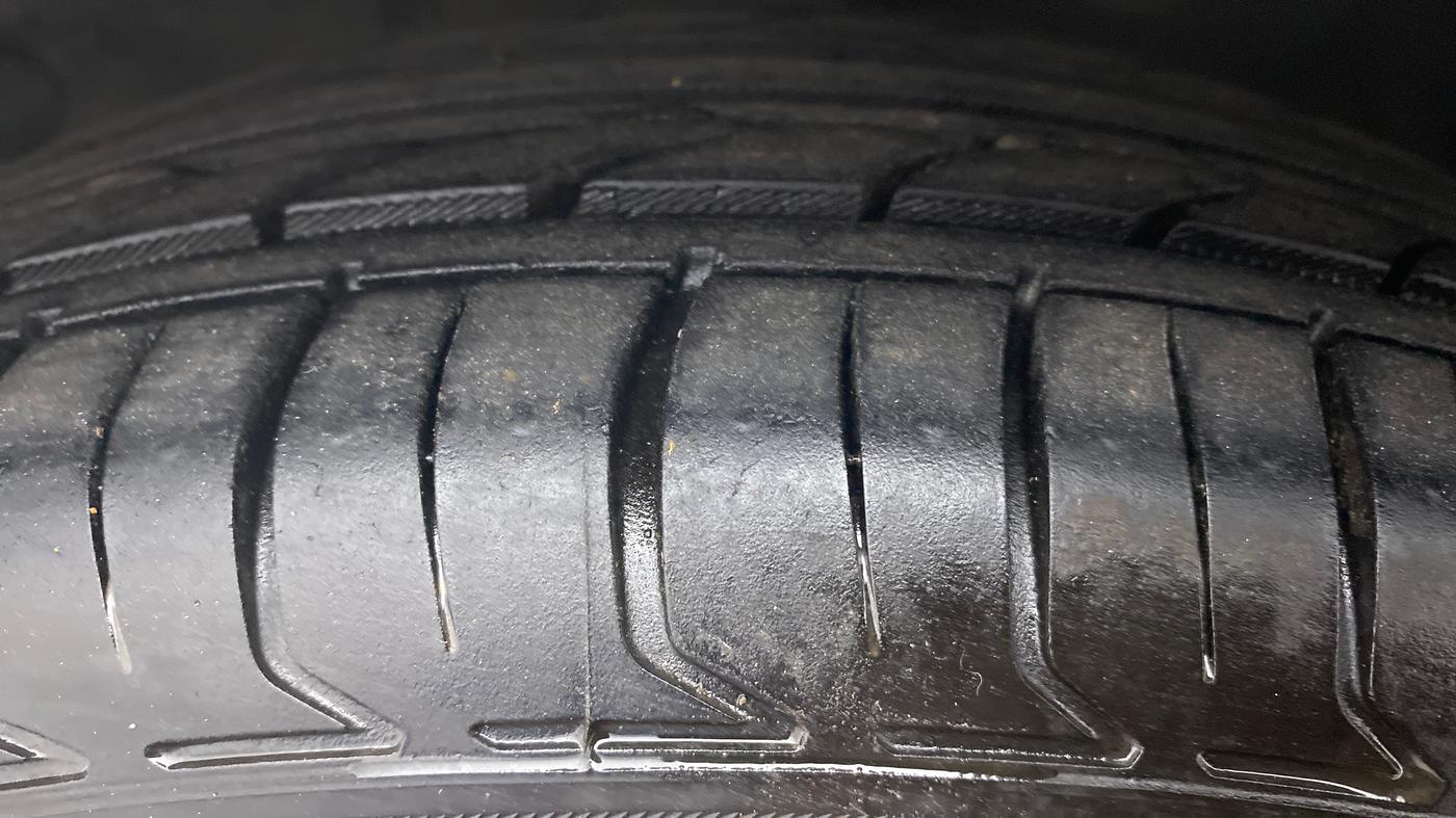 2012 Hyundai i20 SPORTZ 1.4 CRDI, Diesel, Manual, 67,382 km, Left Front Tyre Tread
