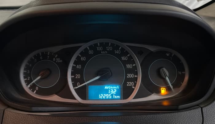 2016 Ford New Figo TREND 1.2 PETROL, Petrol, Manual, 1,22,891 km, Odometer Image