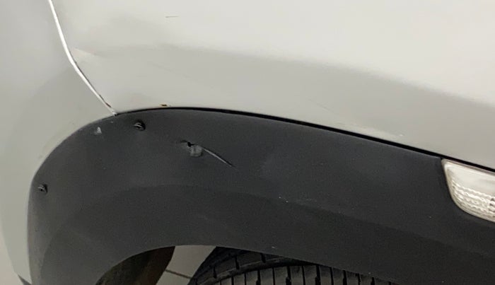 2019 Renault Kwid RXL, Petrol, Manual, 64,463 km, Left fender - Cladding has minor damage