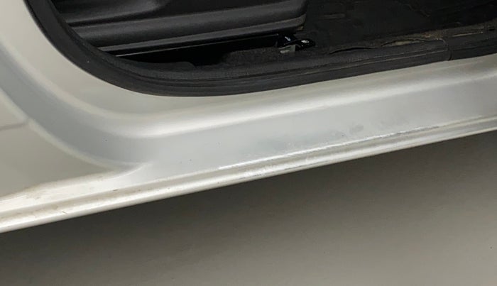 2019 Renault Kwid RXL, Petrol, Manual, 64,463 km, Right running board - Minor scratches