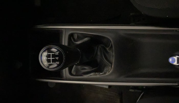 2019 Maruti Baleno DELTA PETROL 1.2, Petrol, Manual, 79,366 km, Gear Lever