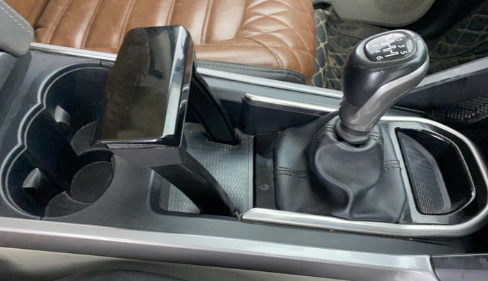 2021 Tata Safari XT+2.0 KRYOTEC, Diesel, Manual, 25,849 km, Gear Lever