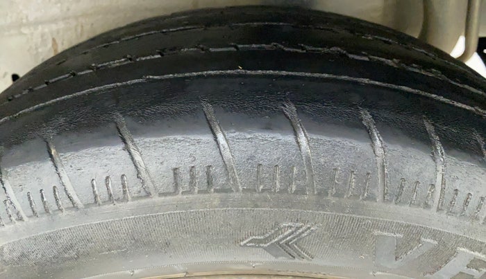 2018 Maruti Celerio ZXI D, Petrol, Manual, 64,310 km, Left Rear Tyre Tread