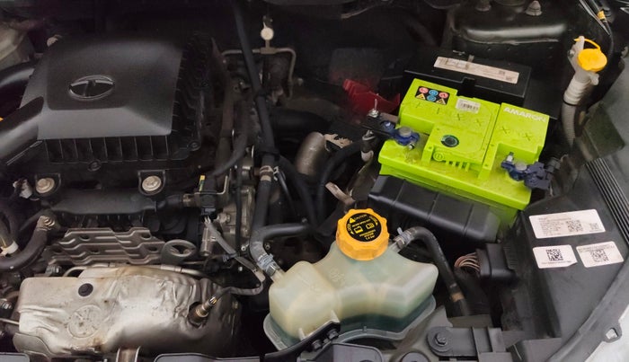 2021 Tata NEXON XZ PLUS PETROL SUNROOF, Petrol, Manual, 31,858 km, Engine View - Left