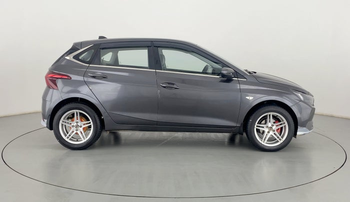 2020 Hyundai NEW I20 MAGNA 1.2 MT, Petrol, Manual, 27,000 km, Right Side View