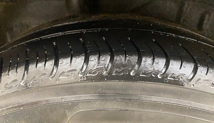 2022 Honda Amaze 1.2L I-VTEC VX, Petrol, Manual, 46,634 km, Right Rear Tyre Tread