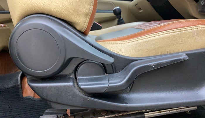 2022 Honda Amaze 1.2L I-VTEC VX, Petrol, Manual, 46,634 km, Driver Side Adjustment Panel