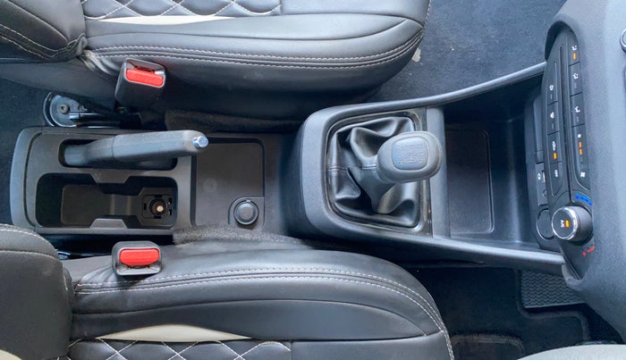 2023 Tata PUNCH PURE MT, Petrol, Manual, 22,213 km, Gear Lever