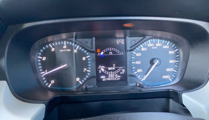 2023 Tata PUNCH PURE MT, Petrol, Manual, 22,213 km, Odometer Image