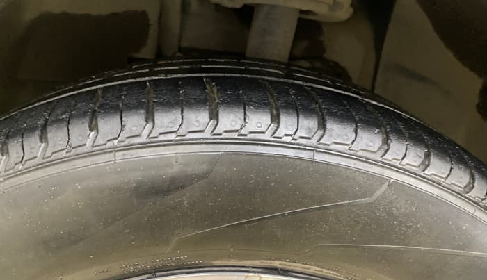 2019 Tata NEXON XZA PLUS DIESEL, Diesel, Automatic, 95,608 km, Left Front Tyre Tread