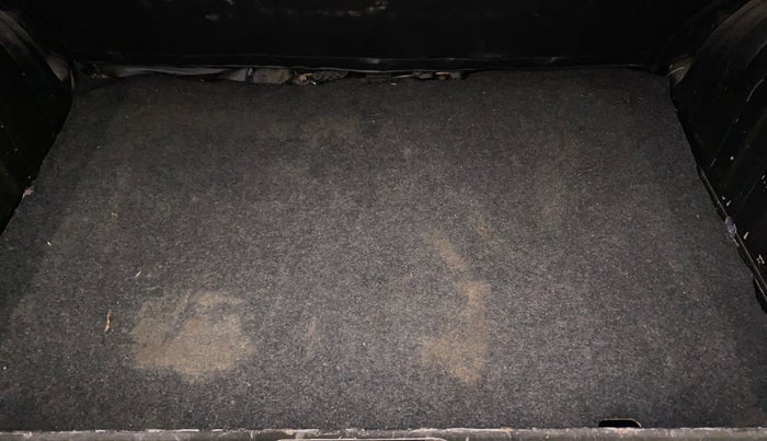 2018 Renault Kwid RXT 1.0 (O), Petrol, Manual, 84,581 km, Boot Inside